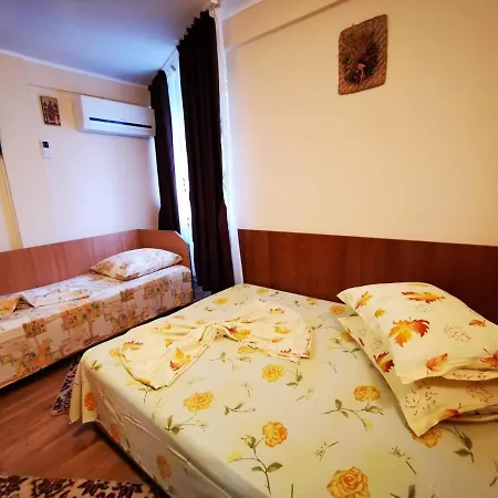 Casa Camy Πανσιόν *